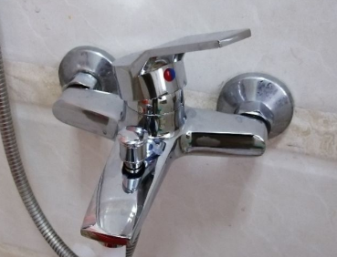 灵石水管维修多少钱